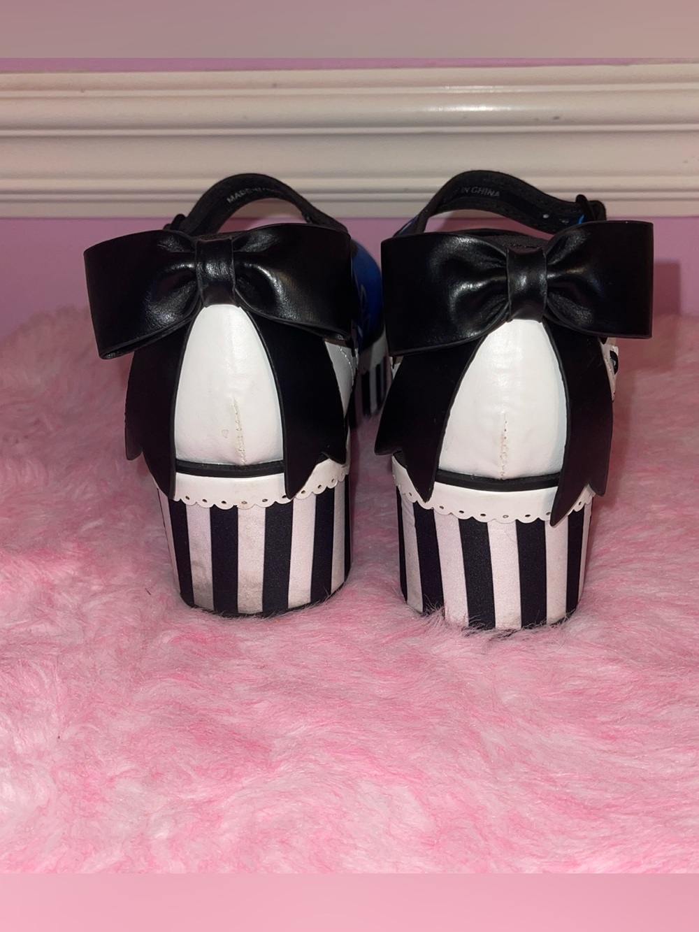 RARE Hot chocolate Design Alice In Wonderland flats Lolita Goth 8 Victorian - Picture 5 of 9